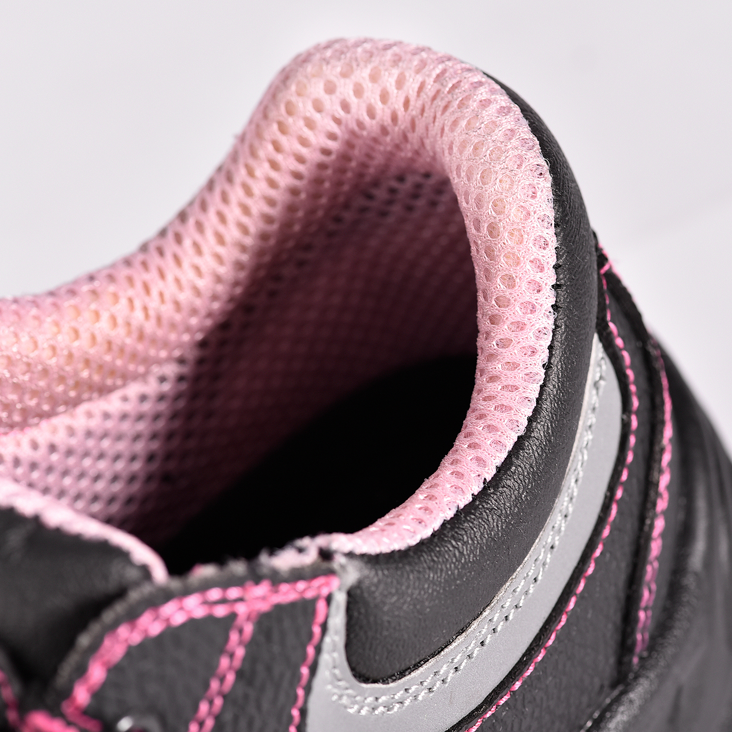 Sapatos Safetstep para mulheres Sapatos de trabalho resistentes ao deslizamento Sapatos com biqueira de aço ativo para mulheres